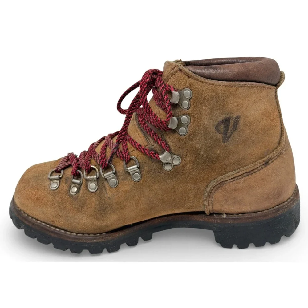 Vintage Vasque Alpine Mountain Boots Men 9.5 E Tan Mountaineering Suede USA Made